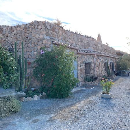 Cuevas El Torriblanco Pension Gorafe Buitenkant foto