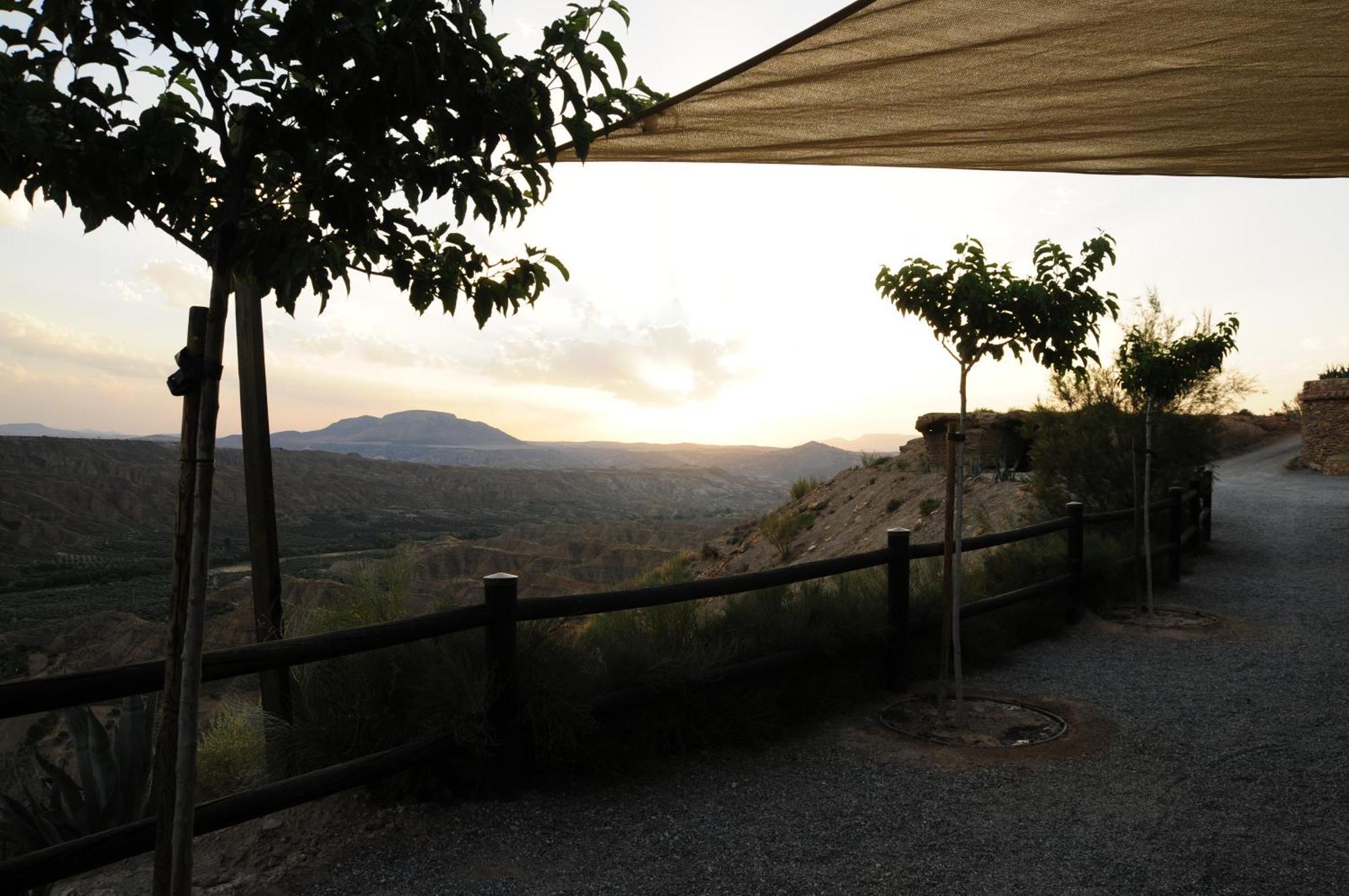 Cuevas El Torriblanco Pension Gorafe Buitenkant foto