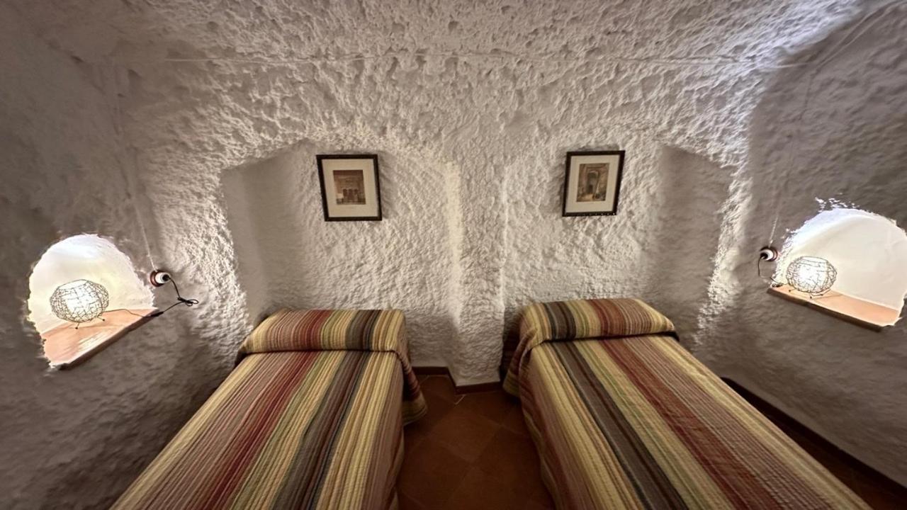 Cuevas El Torriblanco Pension Gorafe Kamer foto